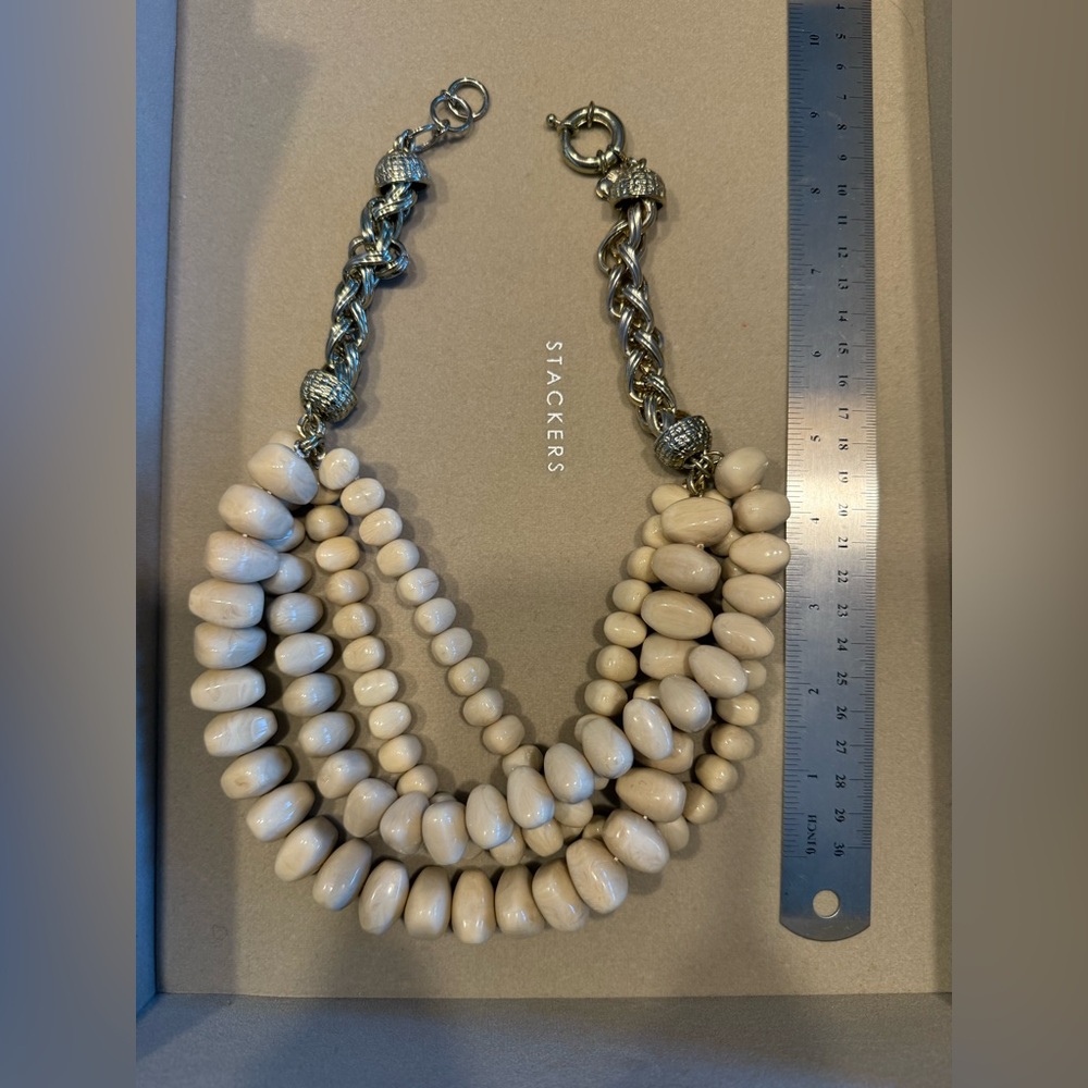 Cream Beaded Necklace